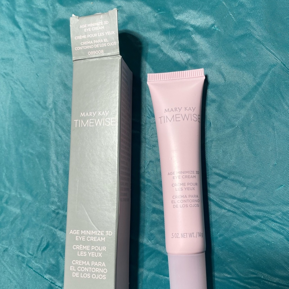 Mary Kay age minimize 3d eye cream